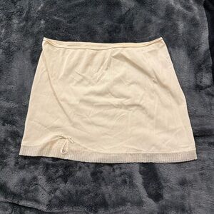 Vintage | women's medium cream half slip mini lingerie skirt with bow and lace